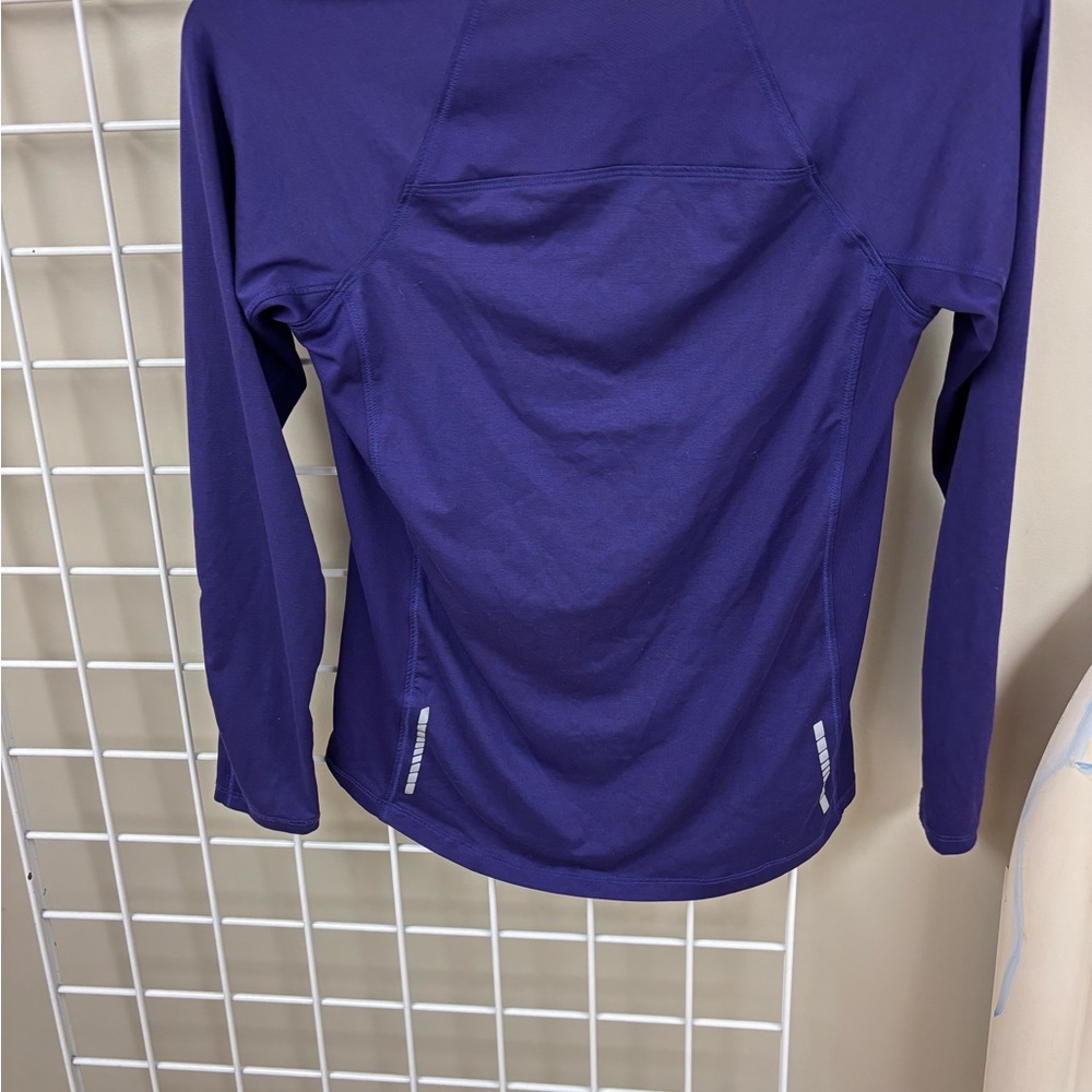 BUNDLE OF TWO L.L.Bean Women’s “Missis” size XS long sleeve activewear shirts. - Picture 9 of 16